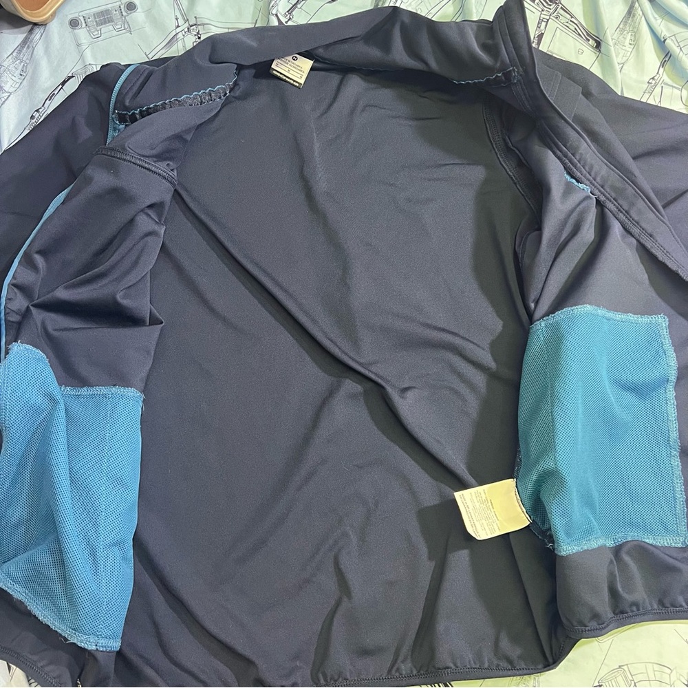 Nike Women's Dri-fit Running Jacket - Picture 4 of 12